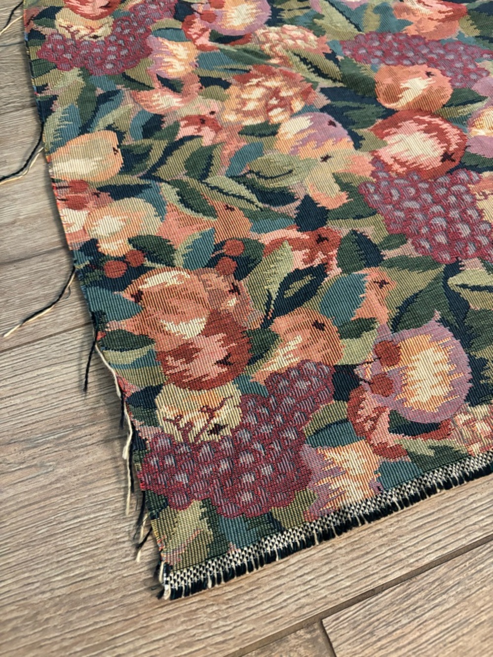 Large Woven Floral Tapestry Fabric Yardage Pink Green Botanical 56 x 78 Wall Art - Picture 3 of 8